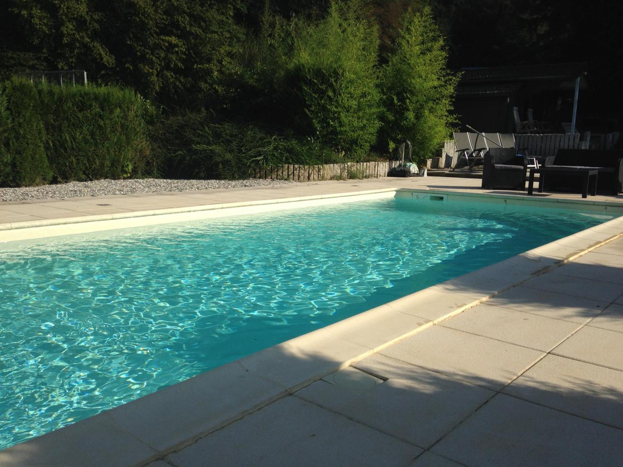 Logis Hotel Domaine Du Moulin 圣阿沃尔德 外观 照片