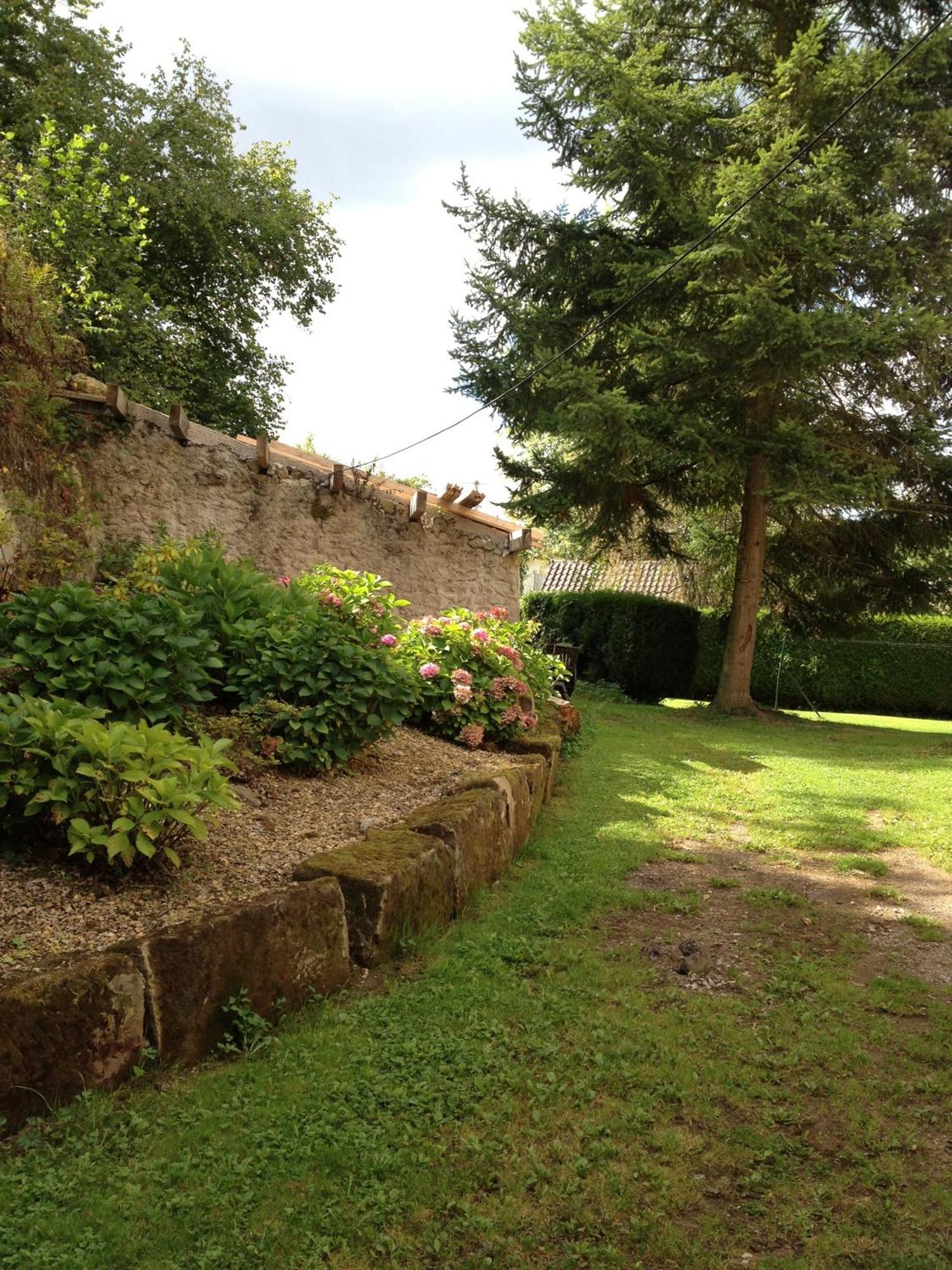 Logis Hotel Domaine Du Moulin 圣阿沃尔德 外观 照片